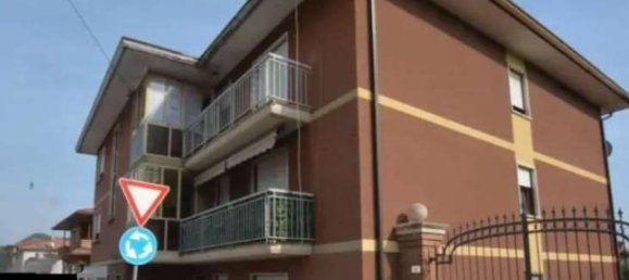 Apartamento de 5 habitaciónes en Brogliano, Italy No. 285649 3