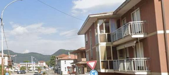 Apartamento de 5 habitaciónes en Brogliano, Italy No. 285649 6