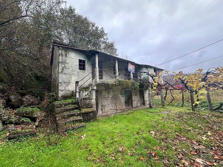 3 bedrooms House in Amarante, Portugal No. 189060