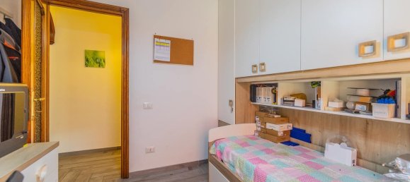 3 bedrooms Apartment in Rome, Italy No. 348468 16