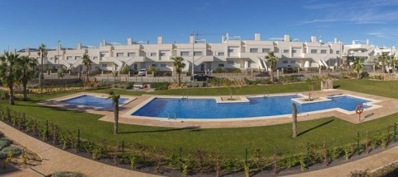 Apartamento de 2 dormitorios en Orihuela, Spain No. 11889 2