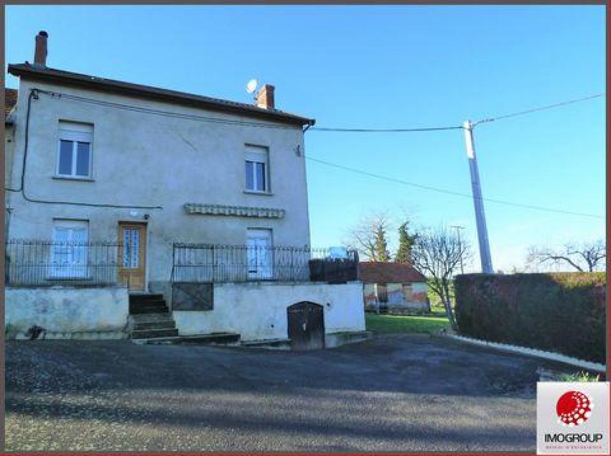 4 chambres Maison à Lapalisse, France No. 9432