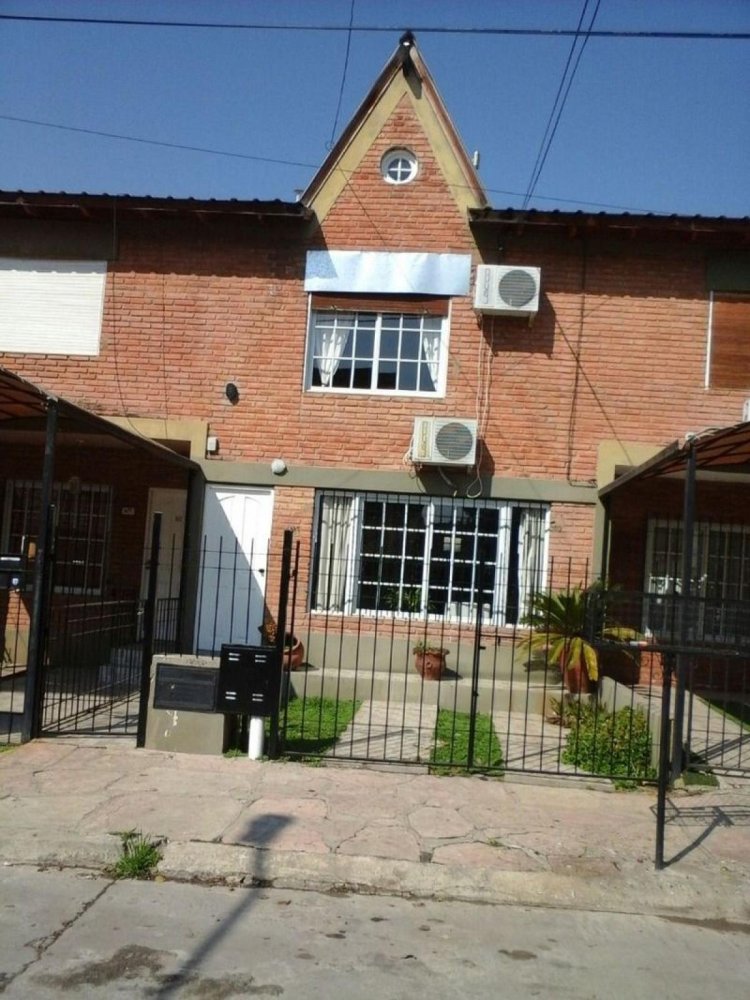 3 غرف نوم شقة في Cordoba, Argentina رقم 15301