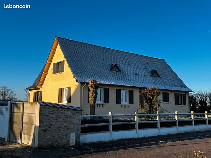 3 bedrooms House in Sainville, France No. 78604