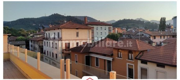 Penthouse T3 em Bergamo, Italy N.º 314650 15
