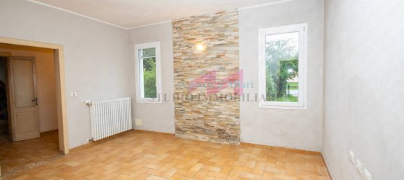 2 غرف نوم منزل في Bergantino, Italy رقم 129112 2