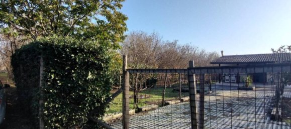 3 rooms House in Poggiomarino, Italy No. 19141 19