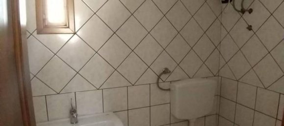 3 rooms House in Poggiomarino, Italy No. 19141 26