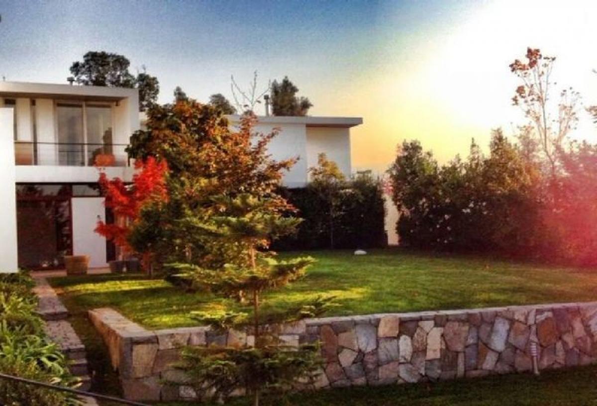 6 bedrooms House in Santiago, Chile No. 5428