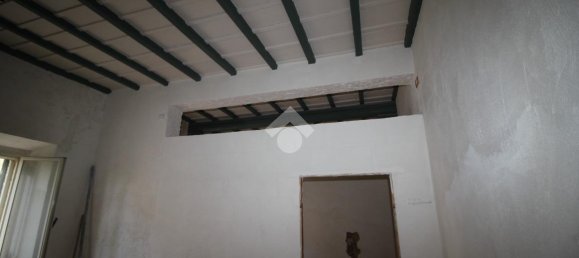 Apartamento de 3 habitaciónes en Canino, Italy No. 146014 11