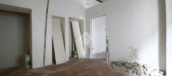 Apartamento de 3 habitaciónes en Canino, Italy No. 146014 16