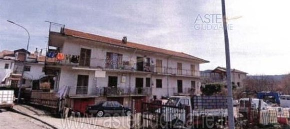 4 rooms Apartment in Acerno, Italy No. 225020 2