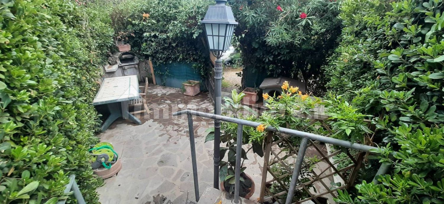 2 bedrooms Apartment in Rosignano Marittimo, Italy No. 262916