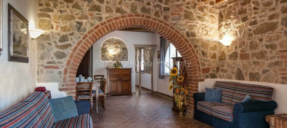 12 rooms House in Torrita di Siena, Italy No. 235069 10