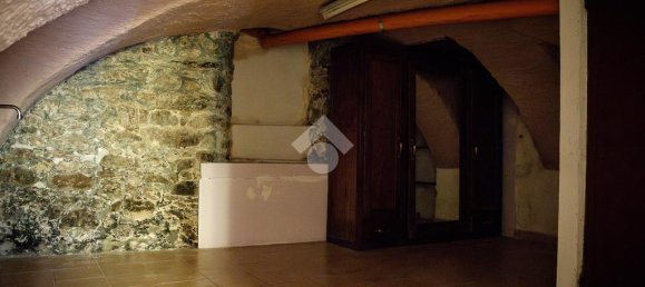 2 غرف نوم شقة في Saint Christophe, Italy رقم 28274 63