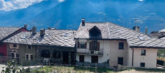 2 غرف نوم شقة في Saint Christophe, Italy رقم 28274 82