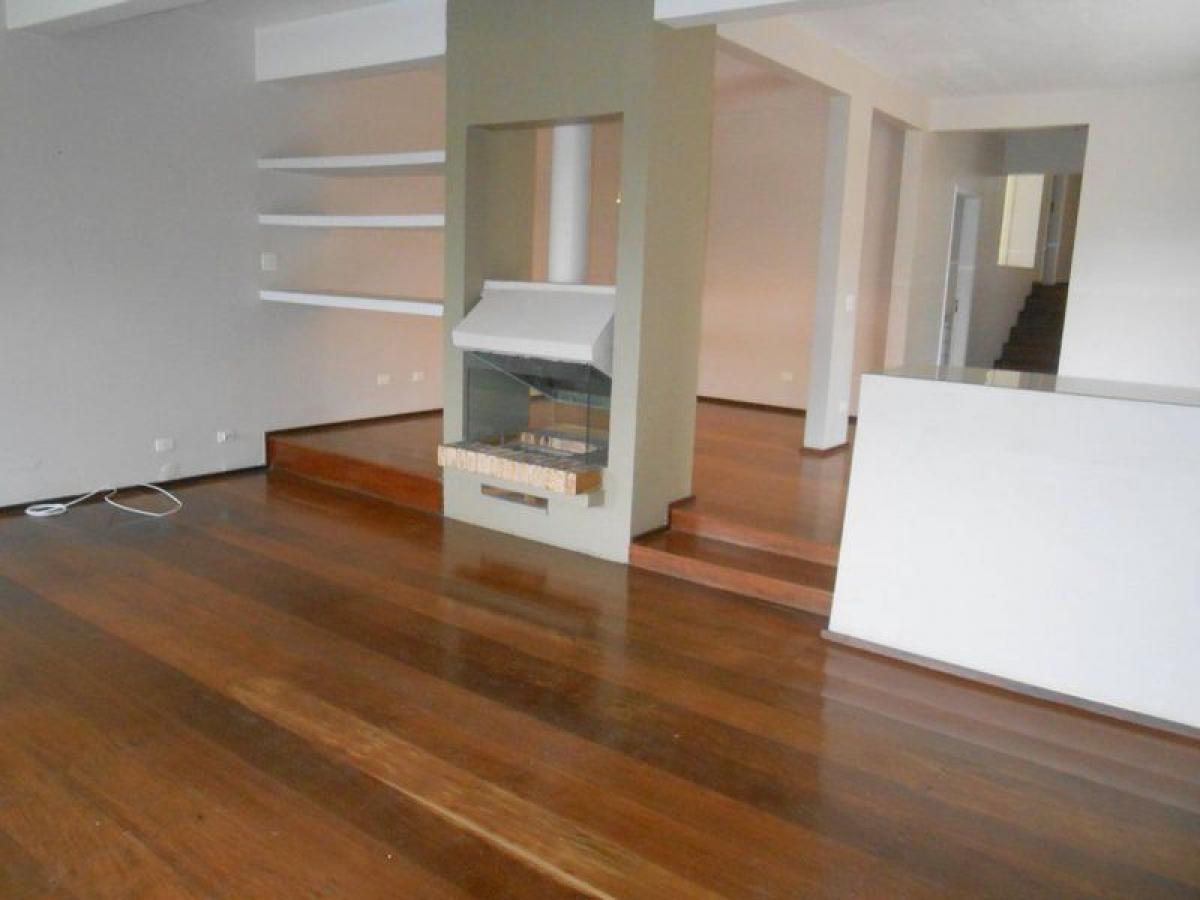 3 bedrooms House in Sao Paulo, Brazil No. 489545