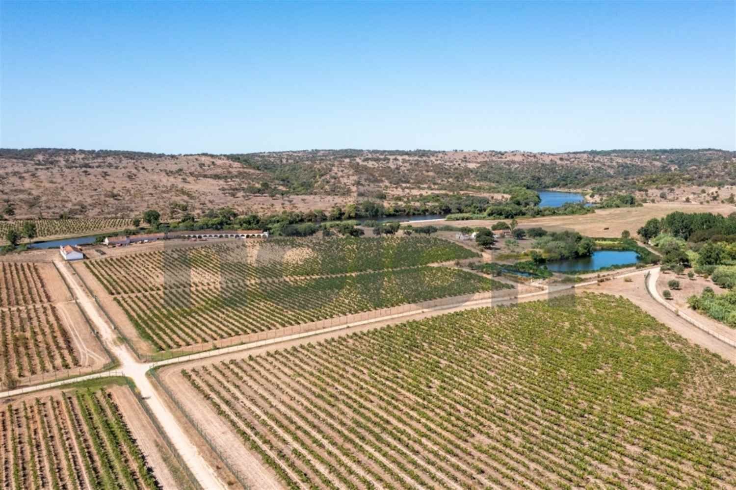 1 bedroom House in Cabecao, Portugal No. 69710