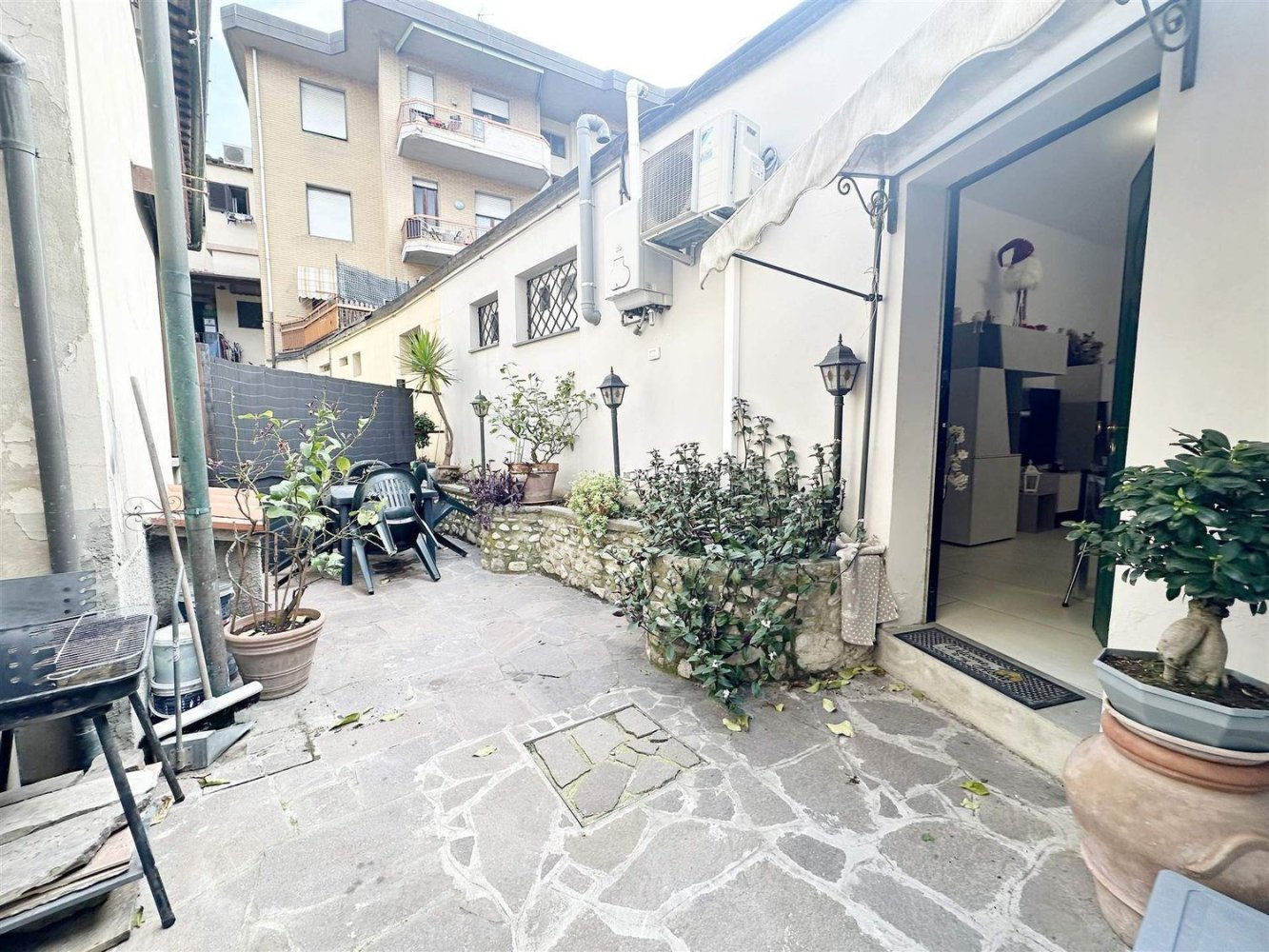 Квартира с 4 спальнями в Кампи Бизенцио, Италия № 324614