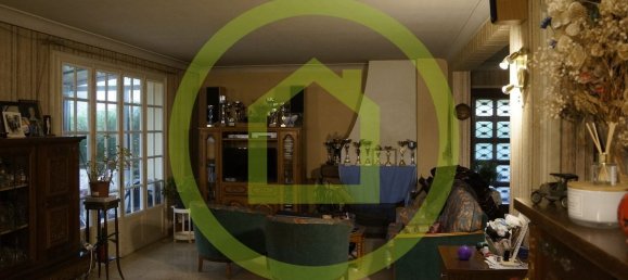 4 chambres Maison à Dormans, France No. 51713 9