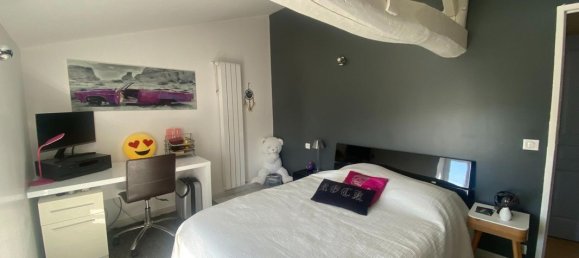 4 Schlafzimmer Haus in Longeves, France, Nr. 99388 7