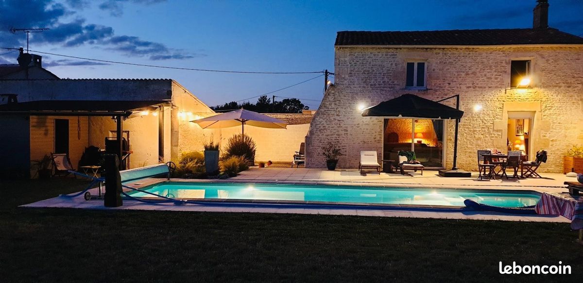 4 Schlafzimmer Haus in Longeves, France, Nr. 99388