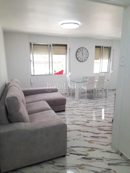 Apartamento de 3 dormitorios en Alicante, Spain No. 138008