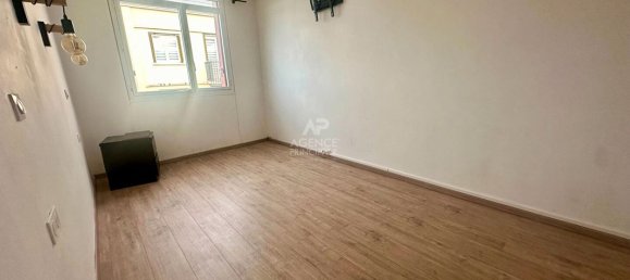 2 bedrooms Apartment in Poissy, France No. 166100 8