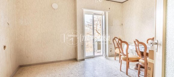 Квартира с 3 комнатами в Витербо, Италия № 9133 31