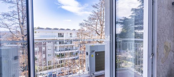 Квартира с 3 комнатами в Витербо, Италия № 9133 35