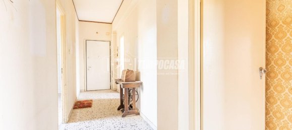 Квартира с 3 комнатами в Витербо, Италия № 9133 3