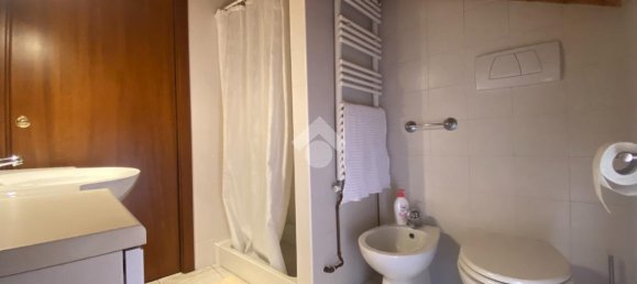 3 rooms Apartment in Seriate, Italy No. 235894 10