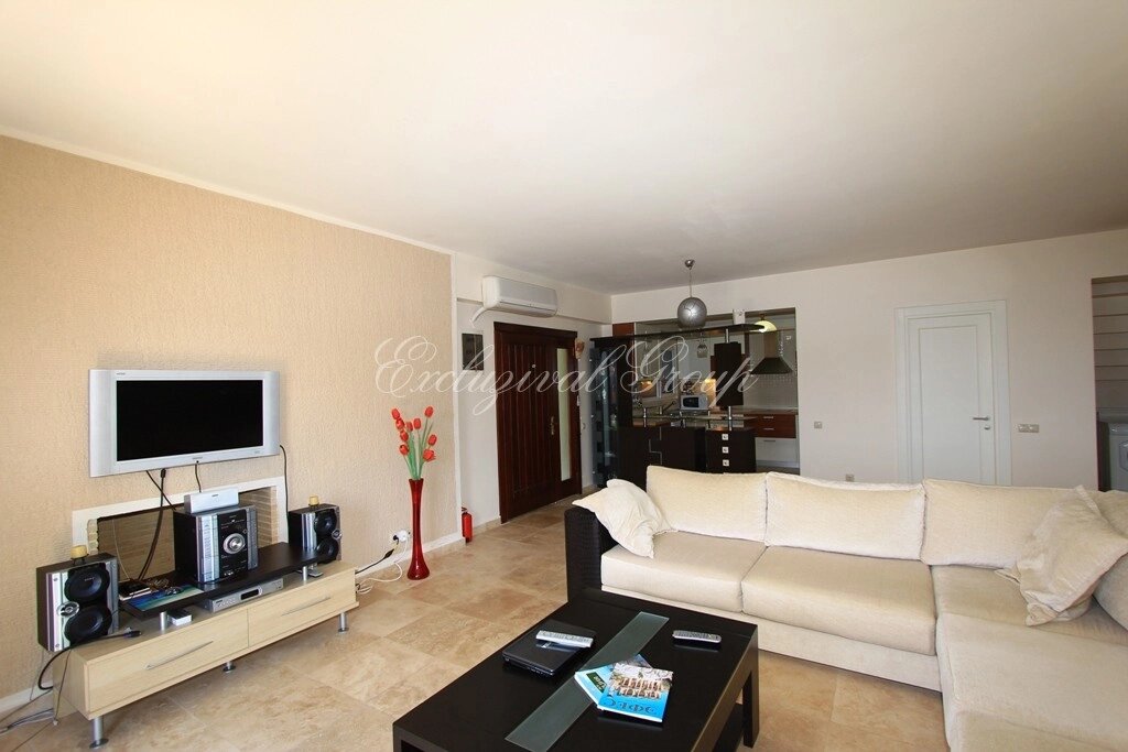 Villa 4+1 in Bodrum, Turkey, Nr. 28134