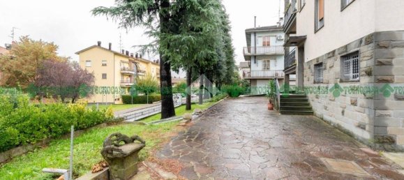 3 bedrooms Apartment in Valsamoggia, Italy No. 52628 33