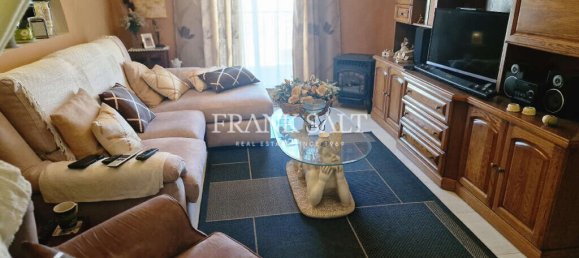 3 Schlafzimmer Wohnung in Tarxien, Malta, Nr. 2204 2