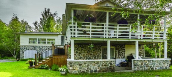 2 Schlafzimmer Haus in Magog, Canada, Nr. 299 7