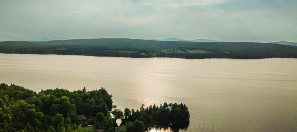 2 Schlafzimmer Haus in Magog, Canada, Nr. 299 2