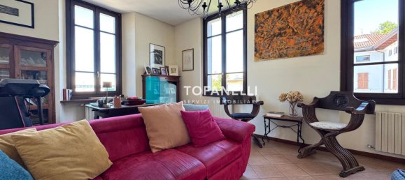 4غرفة شقة في Brescia, Italy رقم 279040 3