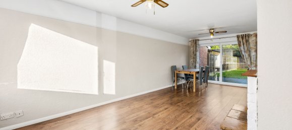 Casa T3 em Horley, United Kingdom N.º 1046 26