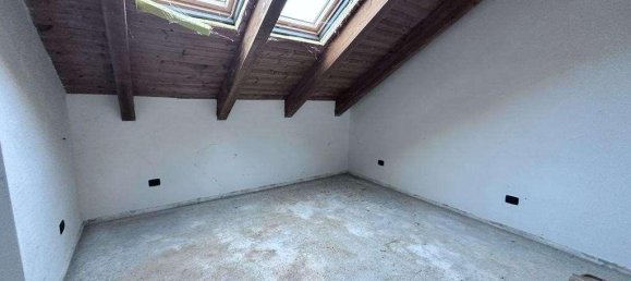 4 rooms Apartment in Alba, Italy No. 232375 11