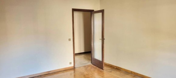 Квартира с 3 спальнями в Брешиа, Италия № 324813 9