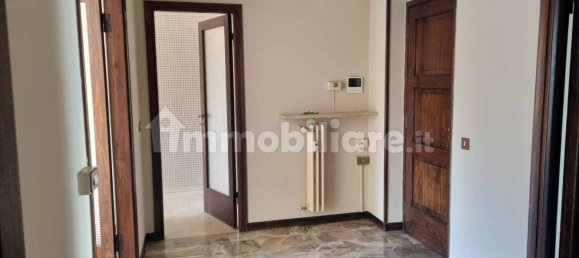 Квартира с 3 спальнями в Брешиа, Италия № 324813 5