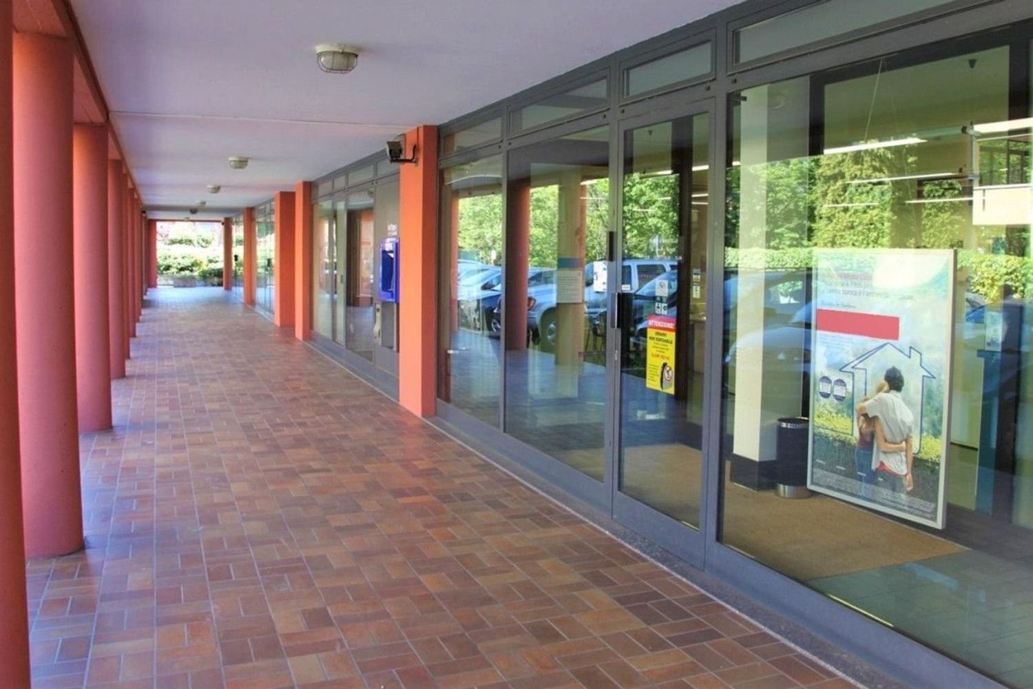 Офис 183м² в Мальграте, Италия № 385481