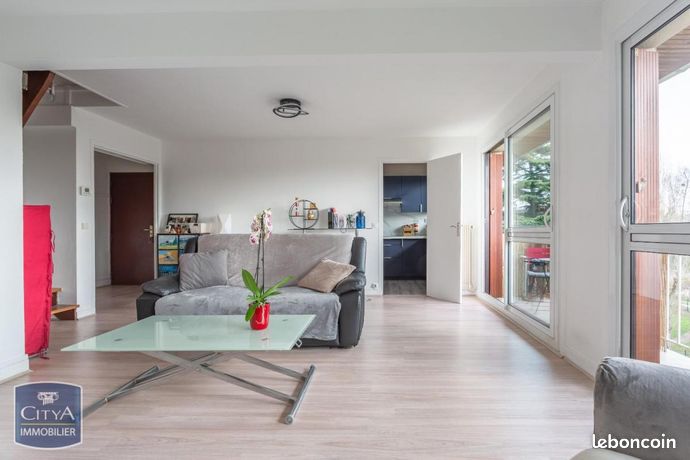 Dúplex de 4 dormitorios en Bretigny-sur-Orge, France No. 311131