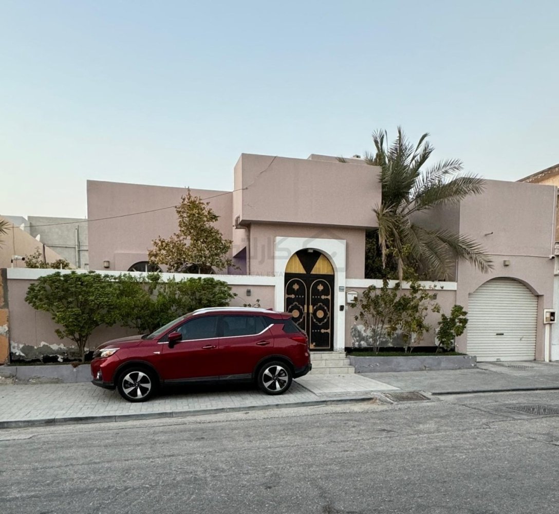 3 Schlafzimmer Villa in A'ali, Bahrain, Nr. 716