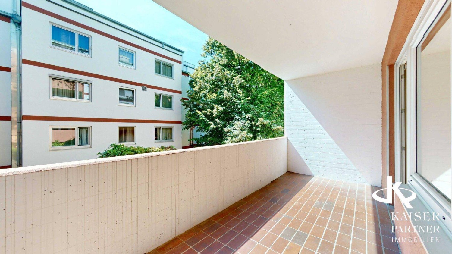 Apartamento de 4 habitaciónes en Penzing, Austria No. 230619