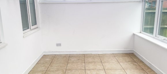 3 bedrooms House in Daventry, United Kingdom No. 2205 6