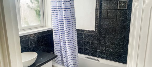 3 bedrooms House in Daventry, United Kingdom No. 2205 10