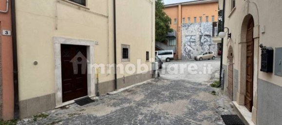 3 rooms Commercial property in L'Aquila, Italy No. 339926 2