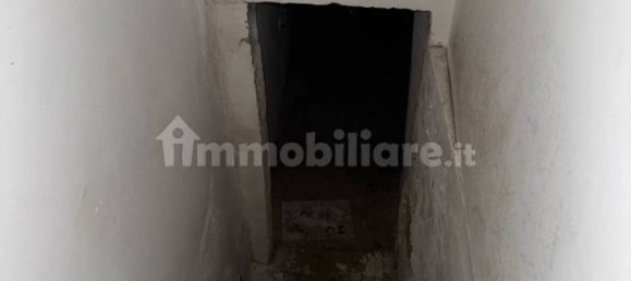 3 rooms Commercial property in L'Aquila, Italy No. 339926 6